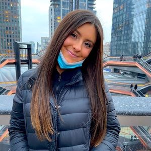 Meet your Posher, Jenna